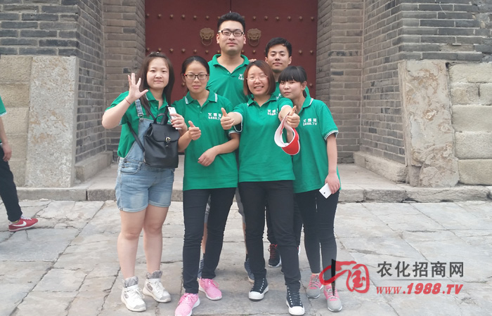 泰山,我來征服你了!