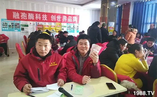 速看!小麥畝產(chǎn)1471斤,雙酶尿素全新升級,“高產(chǎn)王”當(dāng)之無愧!