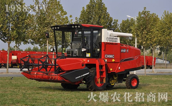 中聯(lián)收獲新疆4LZ-8B1全喂入谷物聯(lián)合收割機基本參數(shù)及產(chǎn)品特點!